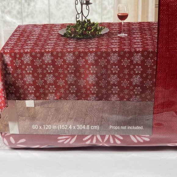 Snowflake Tablecloth Rectangle 60" x 120" Red White Jaclyn Smith Fabric - Picture 3 of 15